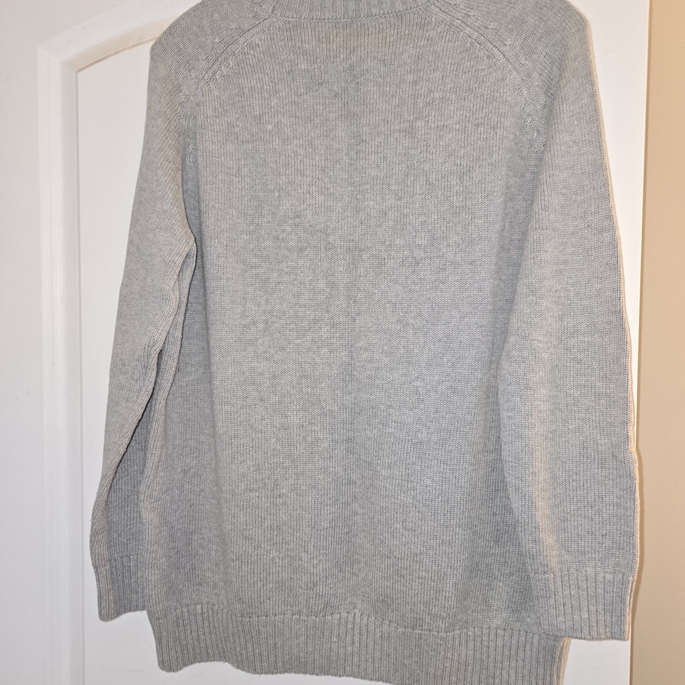 Gray Heart Sweater - Picture 3 of 4